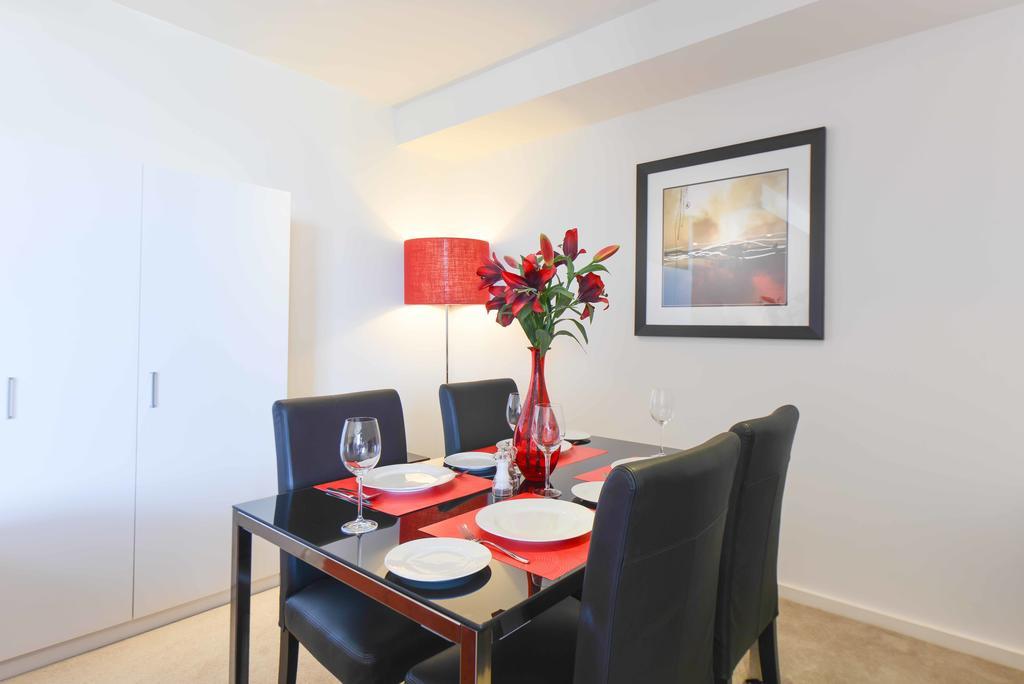 Staycentral - Spacious Seaviews Port Melbourne Quarto foto